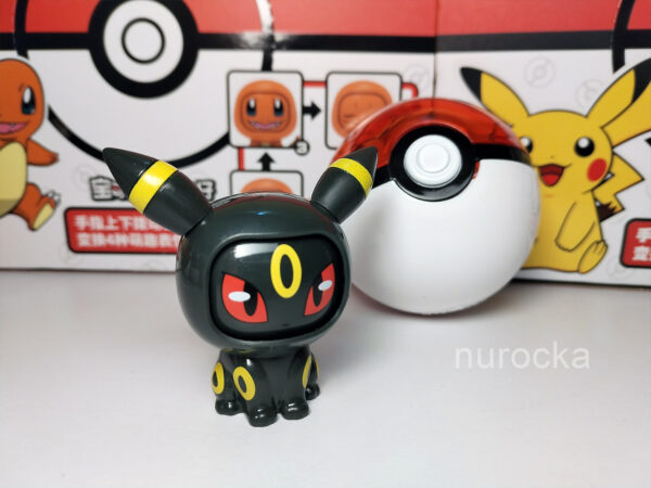 Umbreon cambia expresion